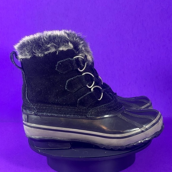 KHOMBU Girls Black Steel Shank Snow Boots Size 13 - Picture 1 of 10